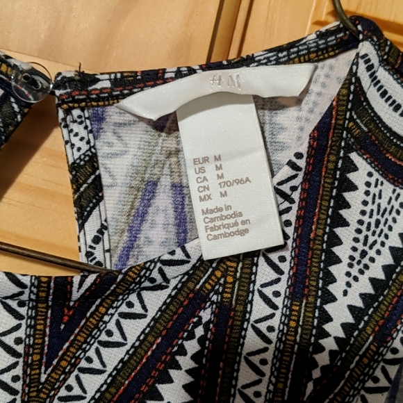 Geo print dress - Picture 4 of 4